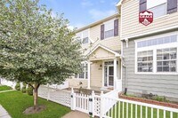 Building Photo - 1495 Red Cliff Way