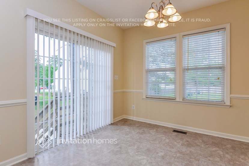 Building Photo - 508 Zircon Ln