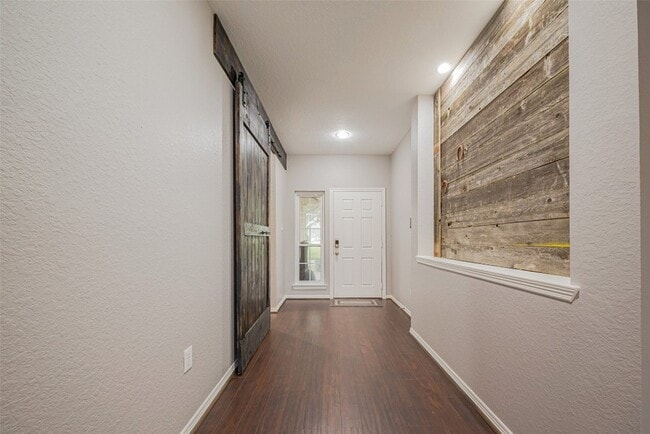 Building Photo - 4510 Sherwood Green Ct