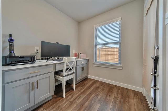 Building Photo - 2317 Spring Side Dr