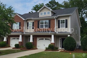 Building Photo - Saluda Springs Townhome