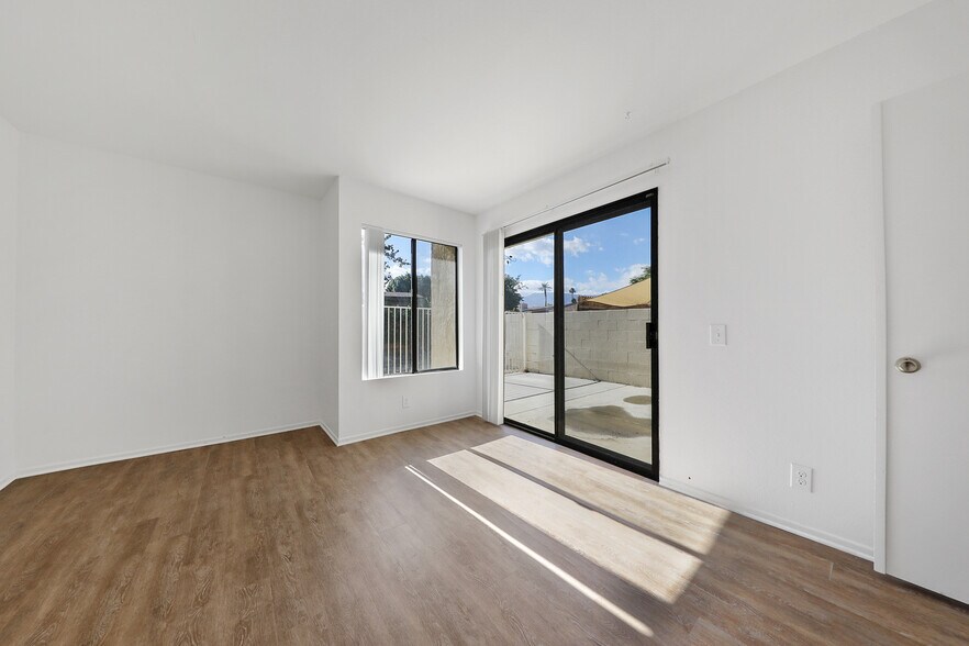 Den/Office - 74239 Santa Rosa Cir
