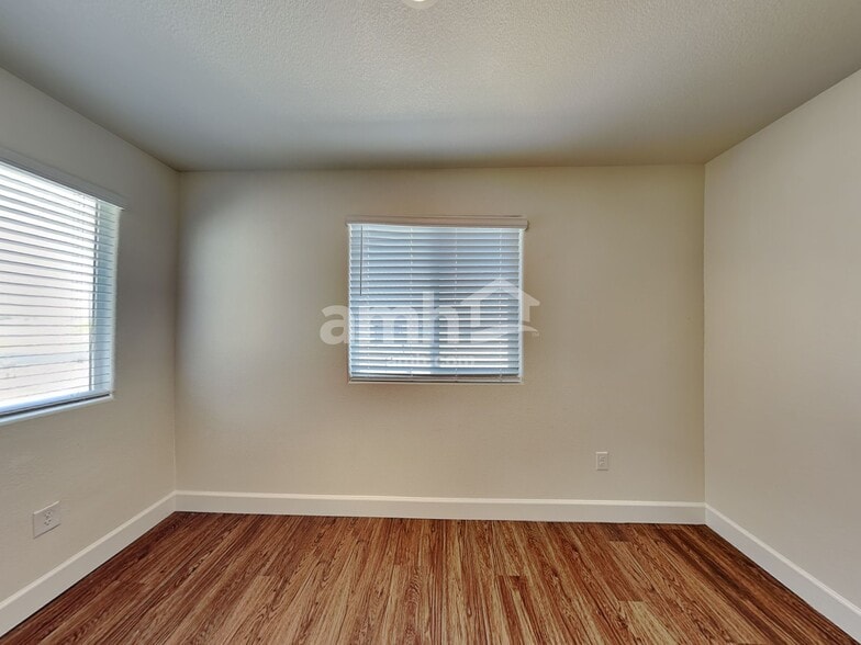 Building Photo - 74 Bonny Lake Ct