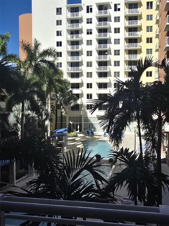 Building Photo - 18800 NE 29th Ave