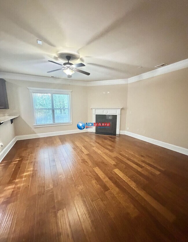 Building Photo - Brick front 4-bedroom house in Lawrenceville