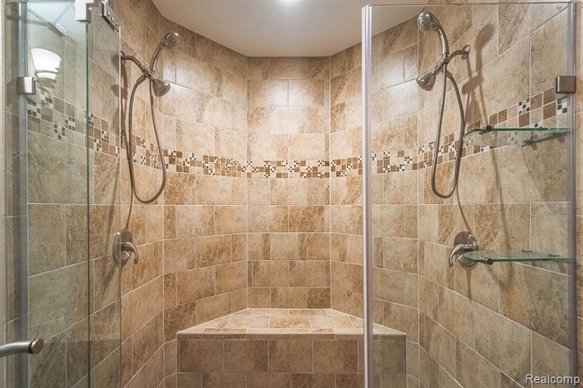 Building Photo - 4906 Stonehenge Dr