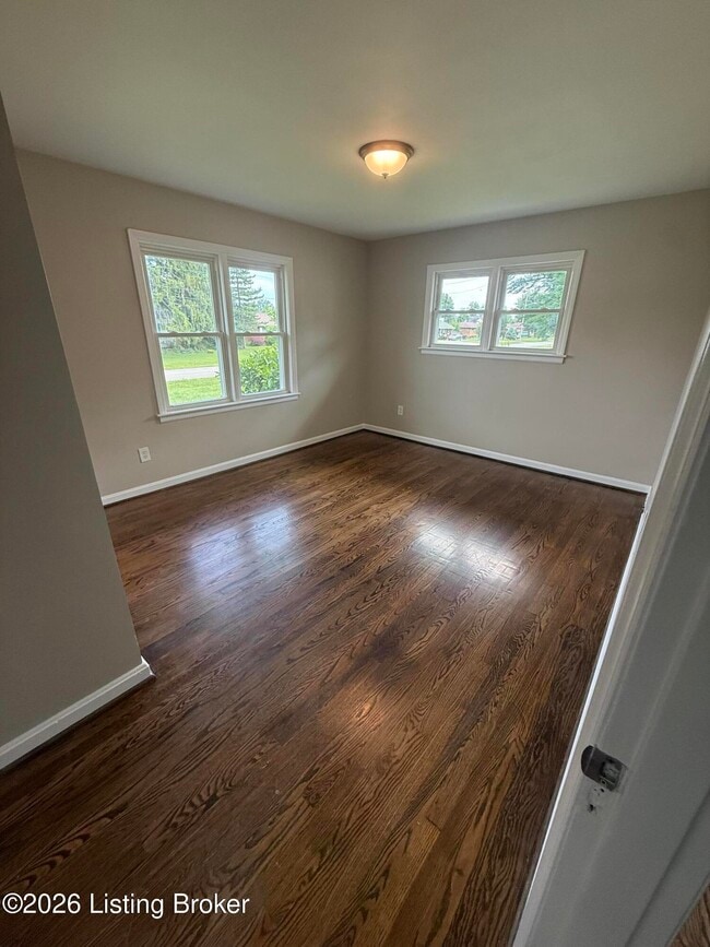 Building Photo - 5111 Lammers Ln