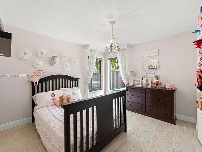 Building Photo - 14801 SW 154th Ct