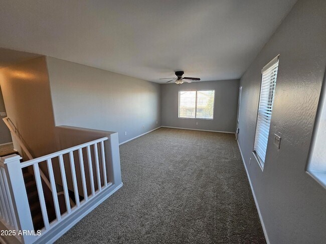 Building Photo - 1294 W Agrarian Hills Dr