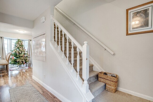 Building Photo - 5221 Grand Mesa Dr