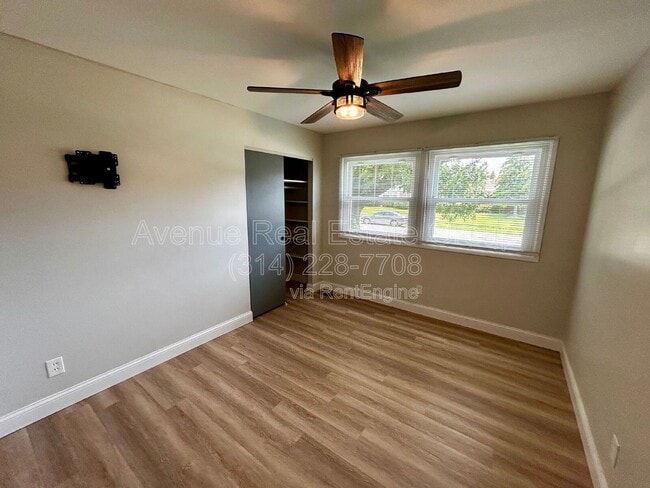Building Photo - 3265 Hermoso Dr