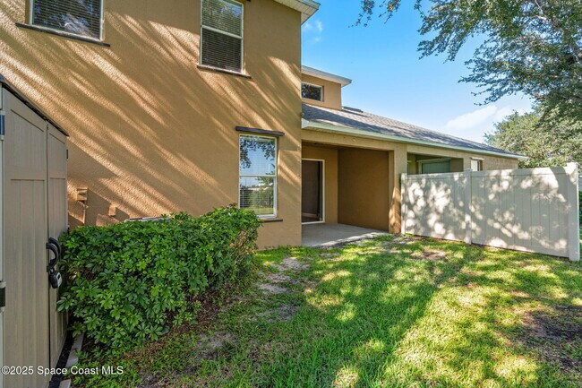 Building Photo - 3126 Arden Cir