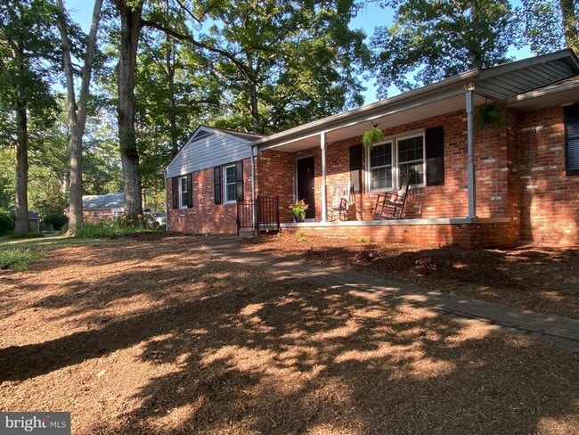 Building Photo - 112 Jay Rd