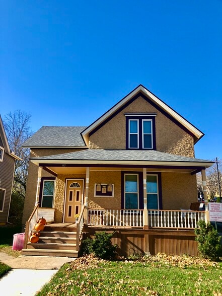 Building Photo - 117 Perrin St