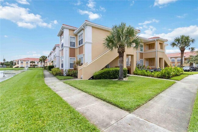 Building Photo - 1025 Villagio Cir
