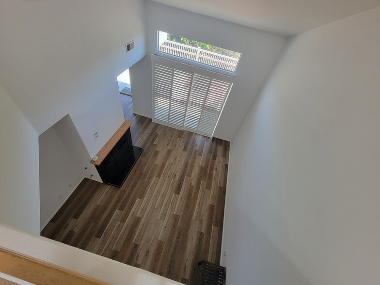 Living Room Ariel - 1870 Outrigger Ln