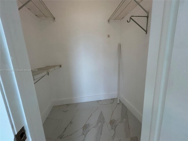 Building Photo - 11751 SW 52nd Ct