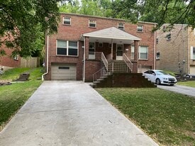 Building Photo - 210 Mount Lebanon Blvd