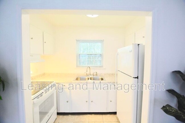 Building Photo - 650 Cornell St