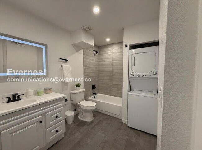 Building Photo - 2635 Hayden Rd