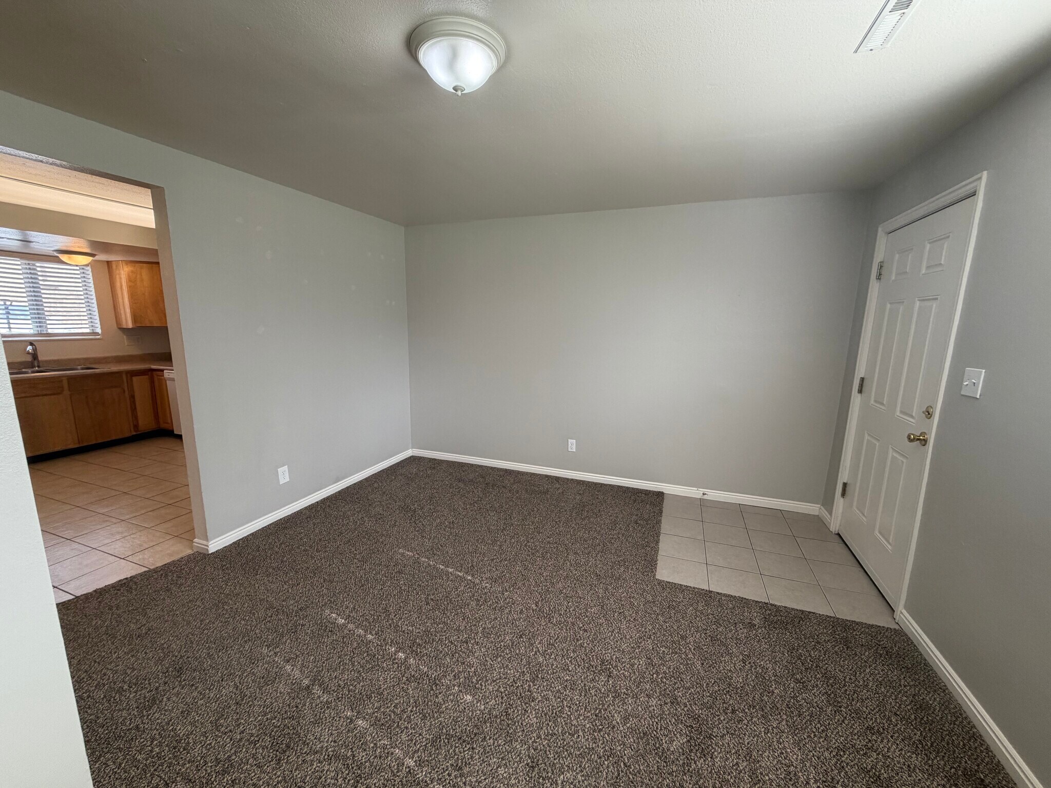 Building Photo - 1011 N 235 W
