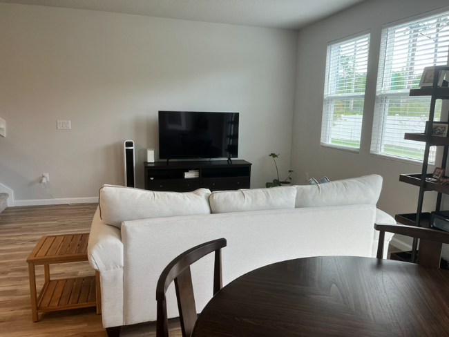 Building Photo - 14542 Macadamia Ln