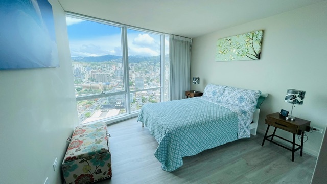 Building Photo - 1296 Kapiolani Blvd