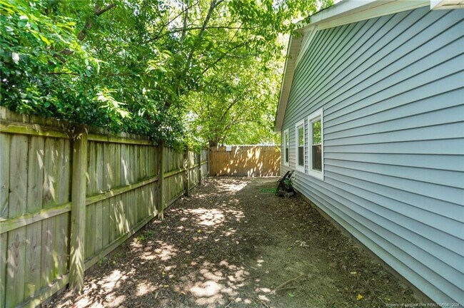 Building Photo - 6909 Timberwood Dr