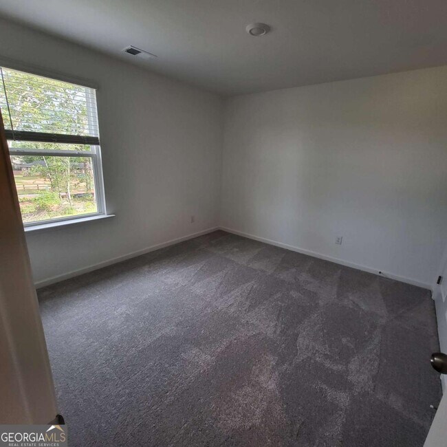 Building Photo - 448 Golden Eagle Pkwy