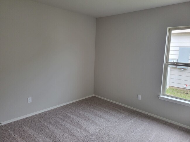 Building Photo - 14930 Dane Ct