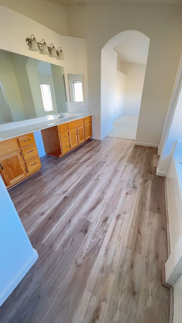 Building Photo - OPEN HOUSE SATURDAY 3/21/26 from 2:00-3:00pm