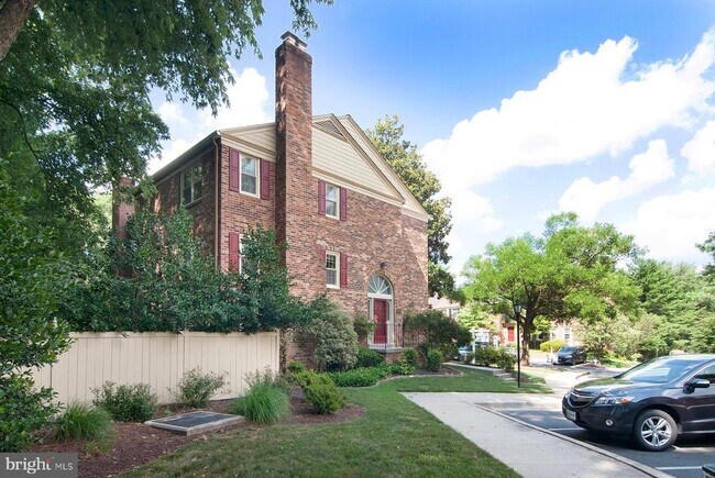 Building Photo - 11400 Dorchester Ln