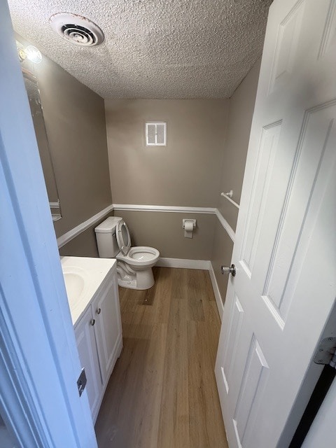 Building Photo - 114 Pinewood St