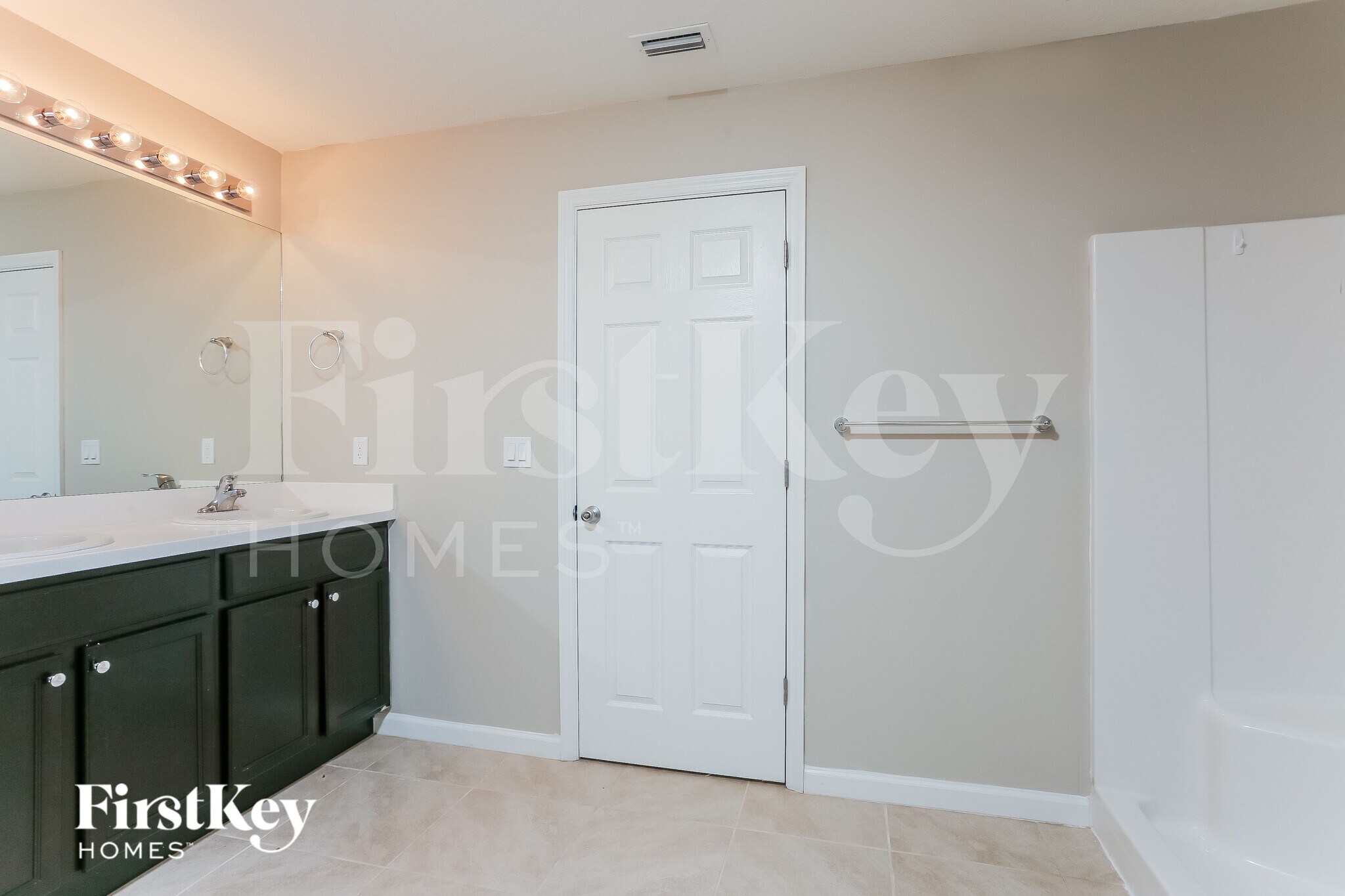 Building Photo - 461 SW Kestor Dr