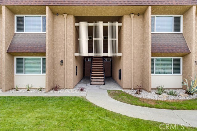 Building Photo - 11119 Poplar St