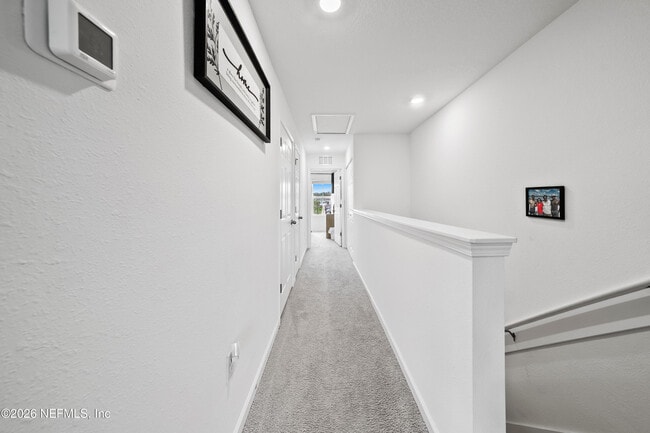 Building Photo - 8415 Zenith Cir