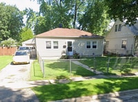 Building Photo - Cozy Two Bedroom House with Detached Garage