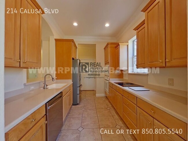 Building Photo - 214 Calusa Blvd