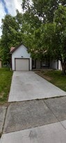 Building Photo - 2690 Four Seasons Dr