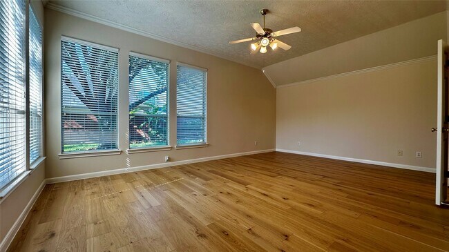 Building Photo - 12015 Concho Bay Ct