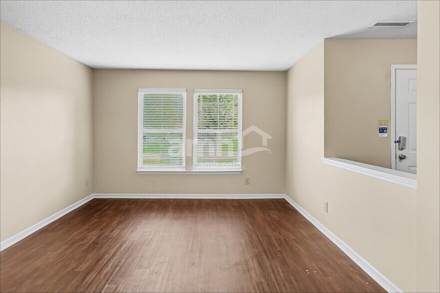 Building Photo - 8629 Blooming Grove Dr