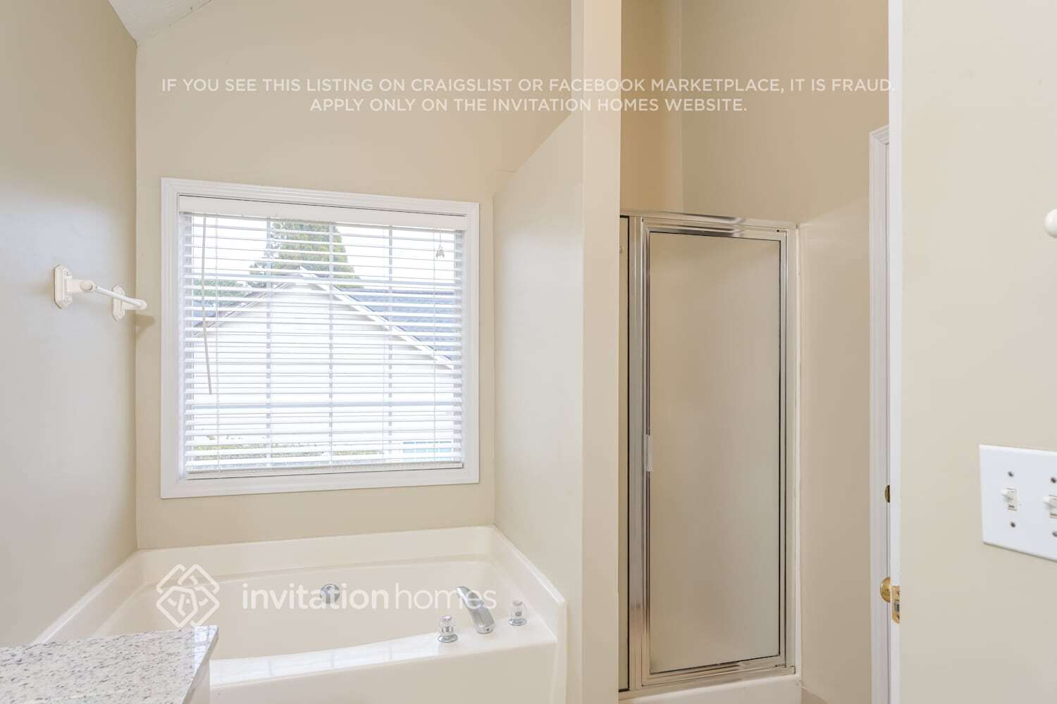 Building Photo - 2905 Meadow Gate Way