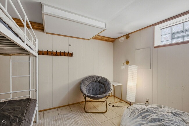 Building Photo - 1512 Mulford St