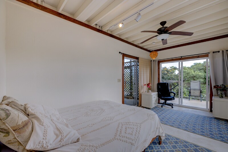 Building Photo - 12-211-211 Oliana Dr