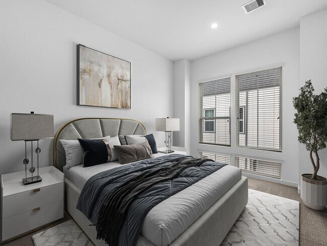 Building Photo - 4508 Old Yale St