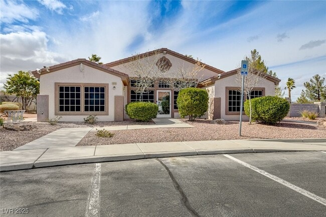 Building Photo - 10164 Tree Bark St