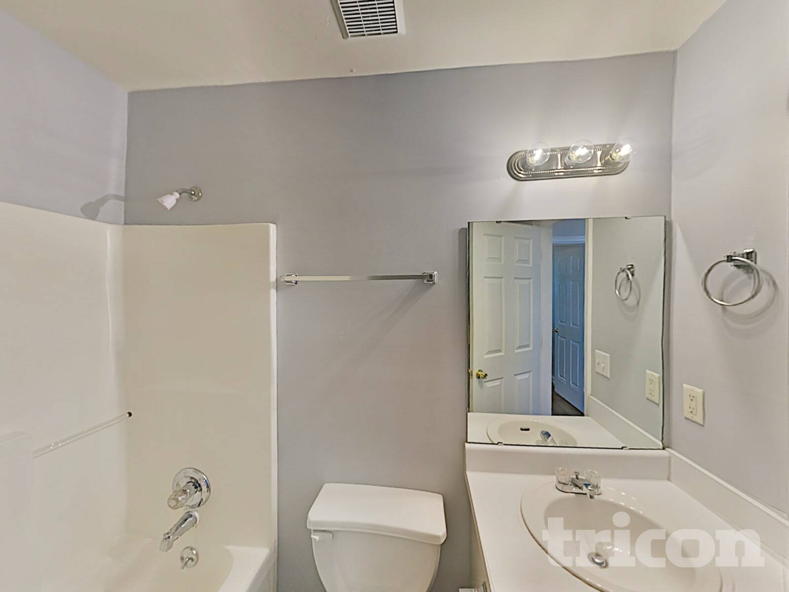 Building Photo - 201 Trowbridge Rd