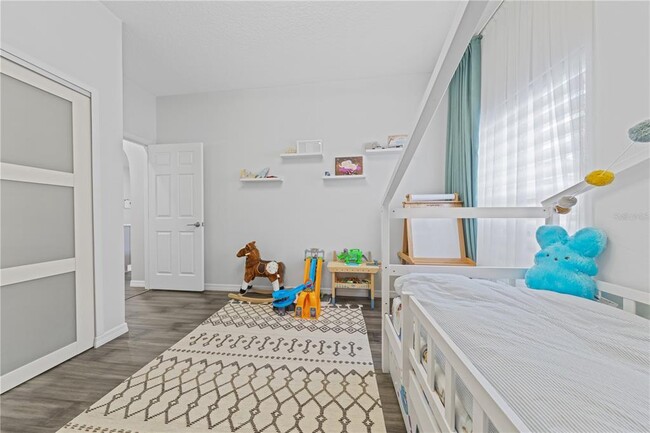 Building Photo - 7770 Glynde Hill Dr