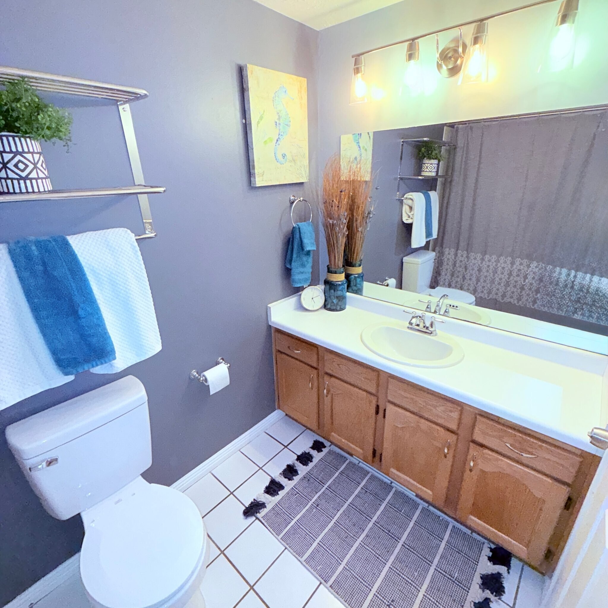 Building Photo - 886 Maple Crest Ct