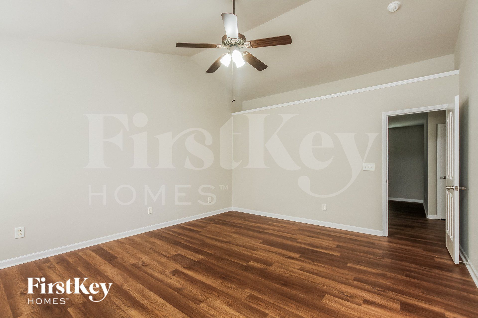 Building Photo - 1046 Mearn Rd